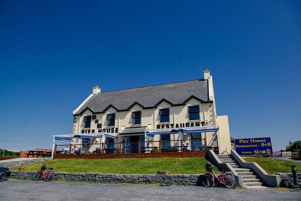 Pier House Bed & Breakfast Inis Mór Exterior foto